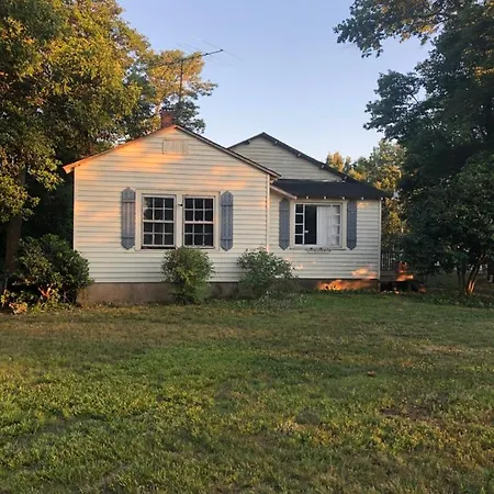 Private Cottage In Rural Clemmons Exterior photo