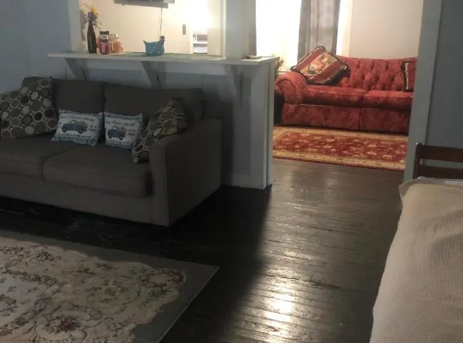Private Cottage In Rural Clemmons